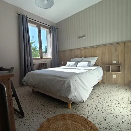 Les Bois De Malaguet - D'etape Et De Sejour Pensjonat 3*