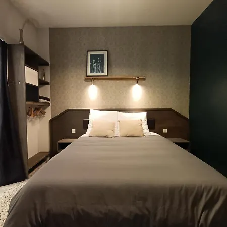 Les Bois De Malaguet - D'etape Et De Sejour Pensjonat 3*