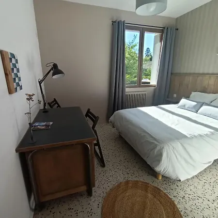 Les Bois De Malaguet - D'etape Et De Sejour 3*