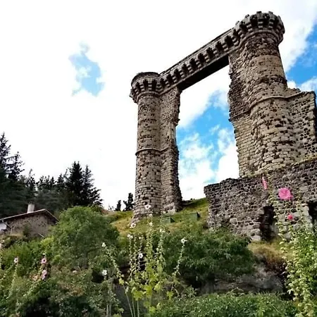 Les Bois De Malaguet - D'etape Et De Sejour Guest house