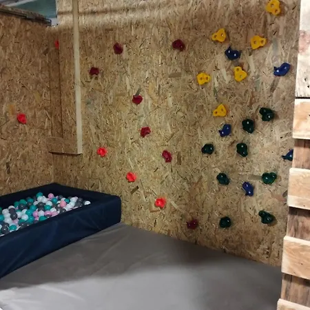 Les Bois De Malaguet - D'etape Et De Sejour 3*