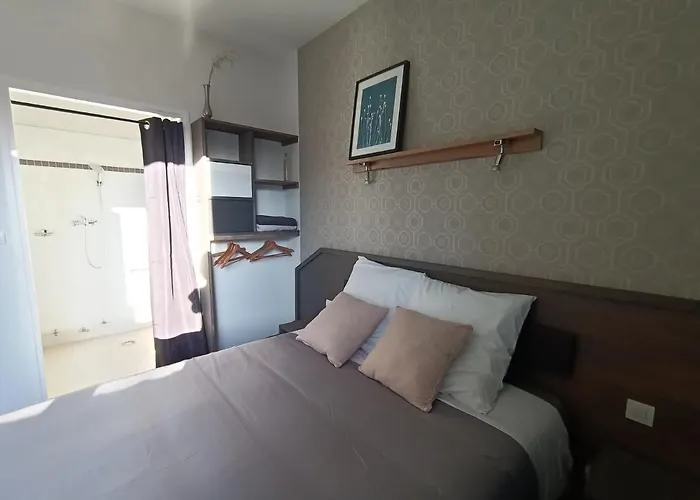 Les Bois De Malaguet - D'etape Et De Sejour Monlet