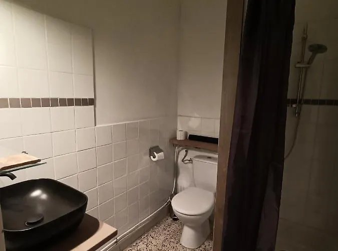 Les Bois De Malaguet - D'etape Et De Sejour Guest house 3*