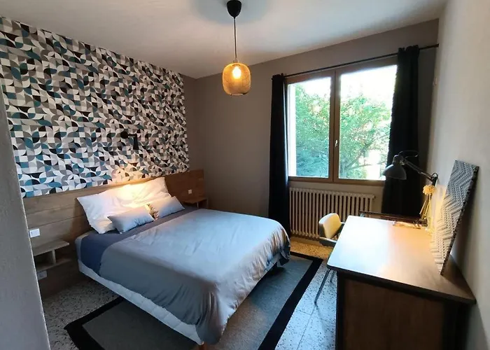 Guest house Les Bois De Malaguet - D'etape Et De Sejour Monlet